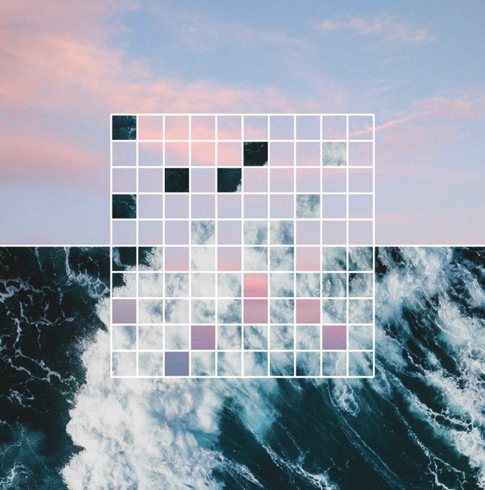 Sky and ocean waves joined by the Relevance grid